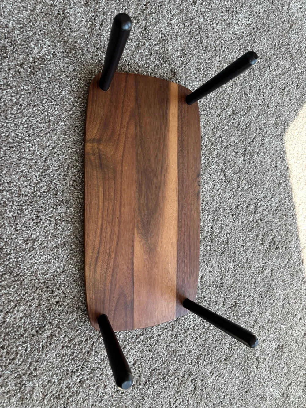 Elevated Ceramic Double Dog Bowl with Raised Arcacia Bamboo Stand